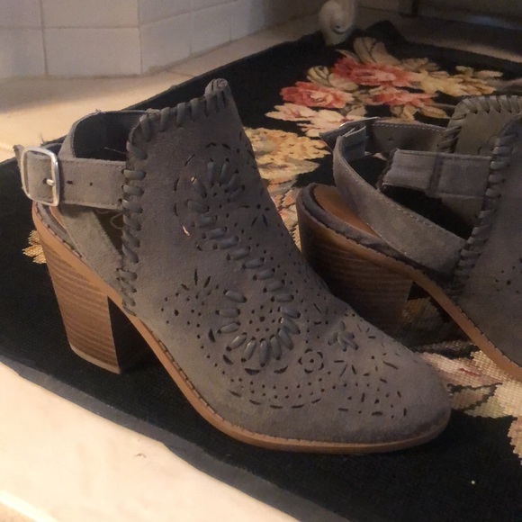 Booties - Picture 3 of 8